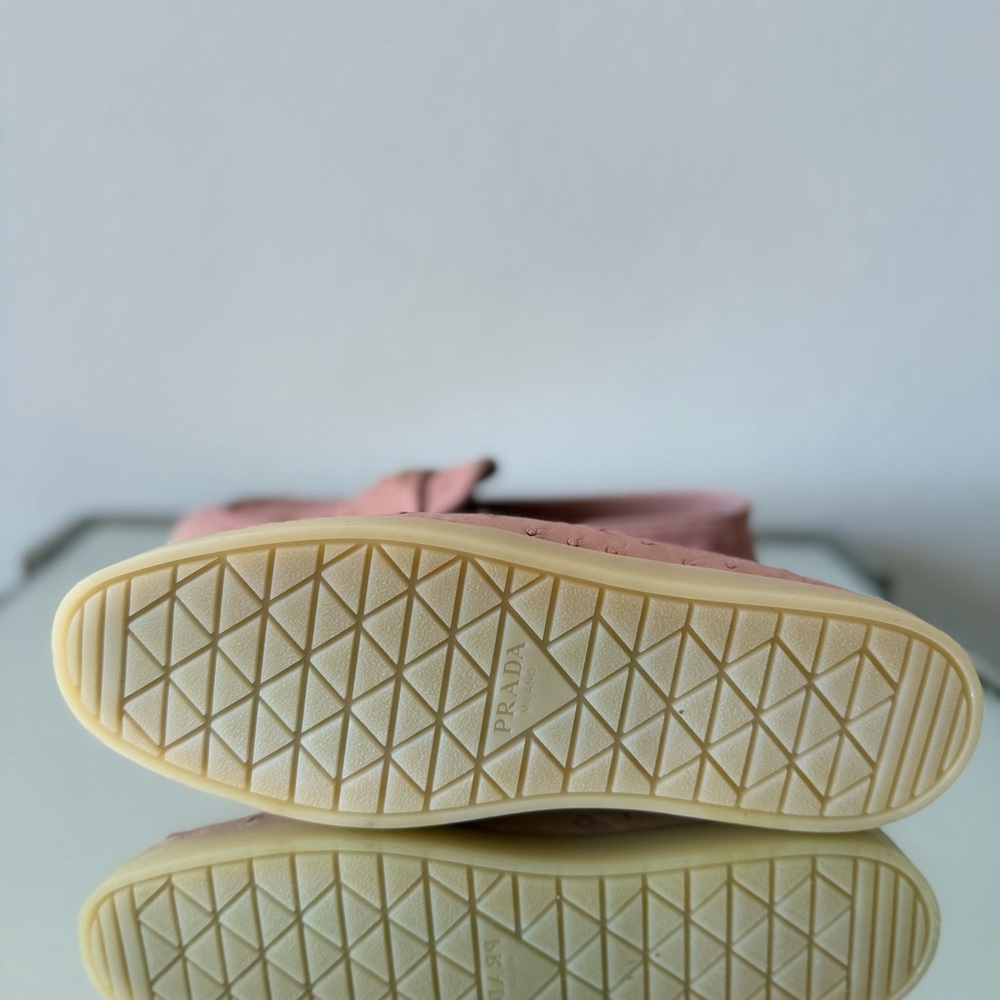 New PRADA Ostrich Leather Loafers $3,200 40 - Picture 10 of 12